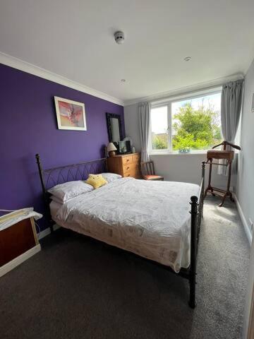Stayinwoking At 30 Woodlands Horsell ภายนอก รูปภาพ
